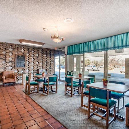 Oyo Hotel Brownwood Hwy 67 Exterior photo