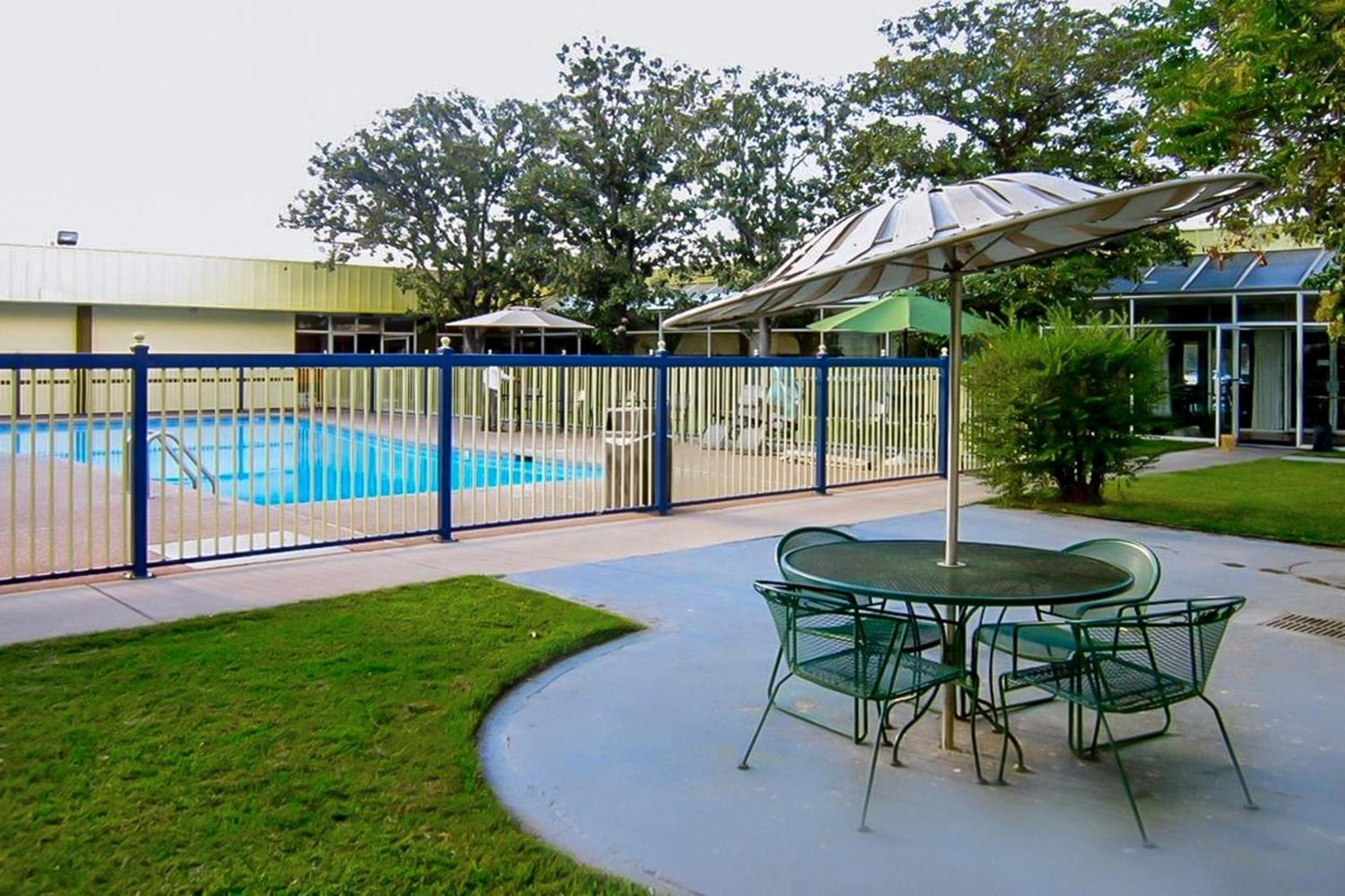 Oyo Hotel Brownwood Hwy 67 Exterior photo